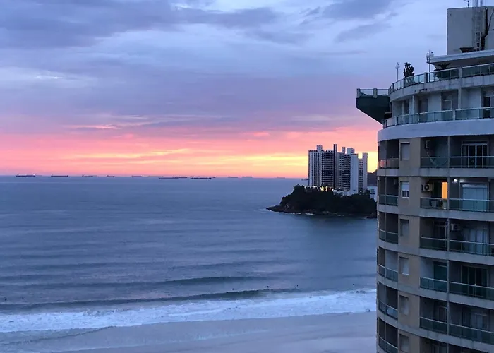Flat with the sea view Apartamento Guarujá